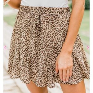 Pink Lily leopard skirt